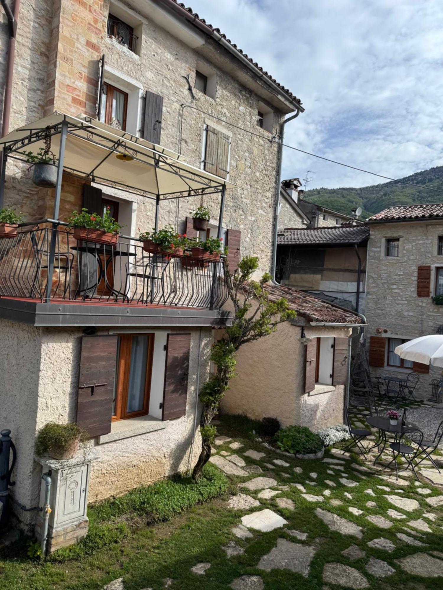 Casa Angela Stayerat A Segusino Valdobbiadene Sequsino Экстерьер фото